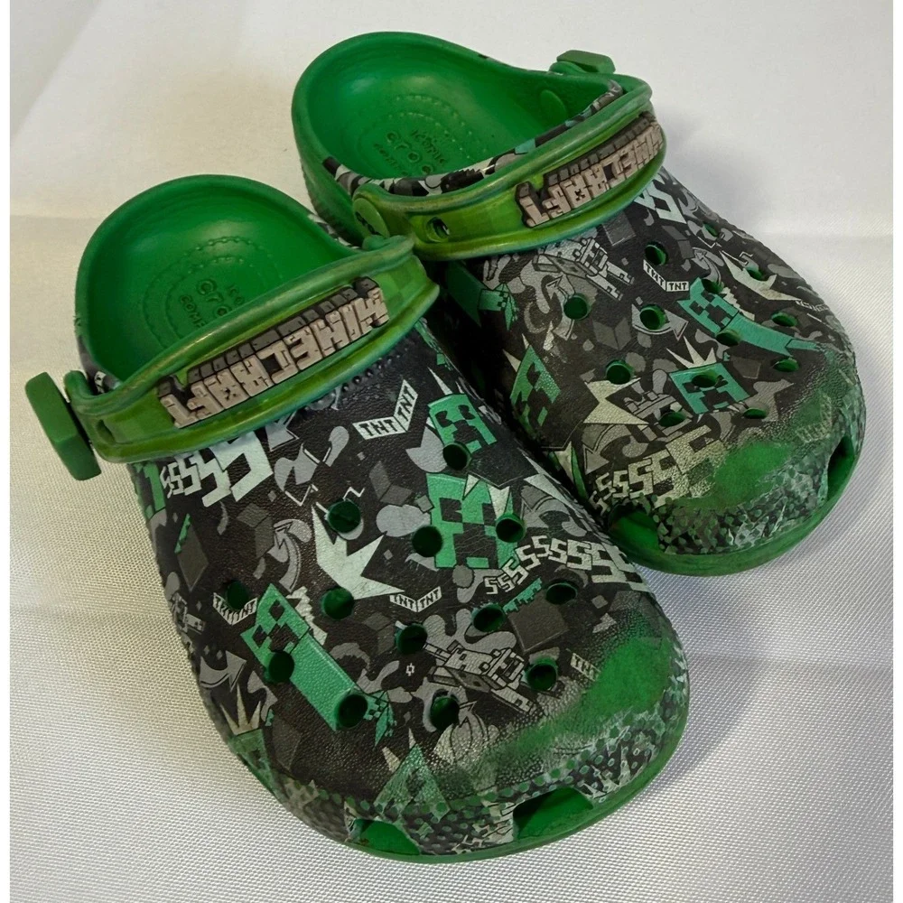 Crocs Boys Clogs C 11 Green Minecraft Creeper TNT Graphic Slip On Shoes Gamer
